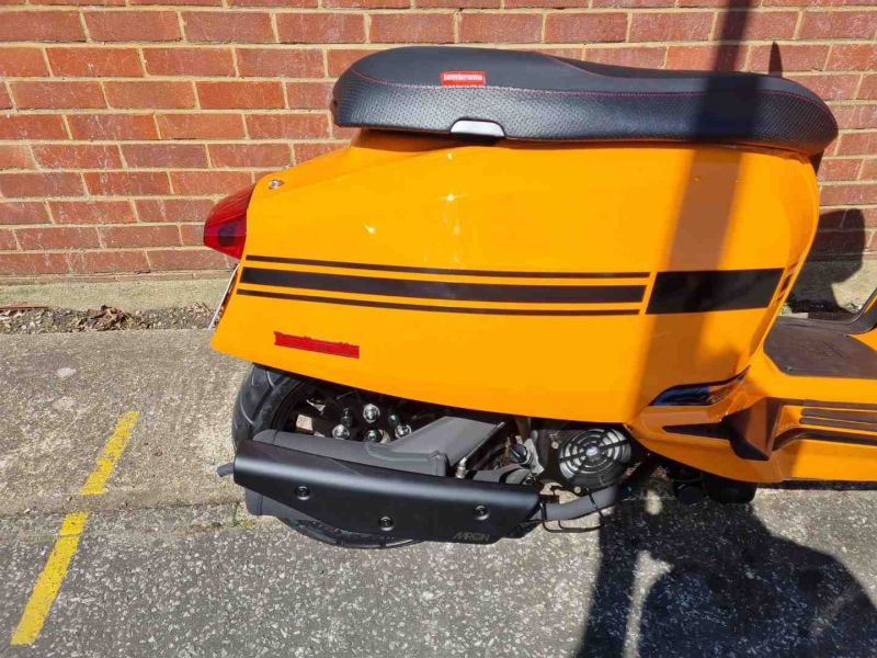 lambretta V125 SPECIAL