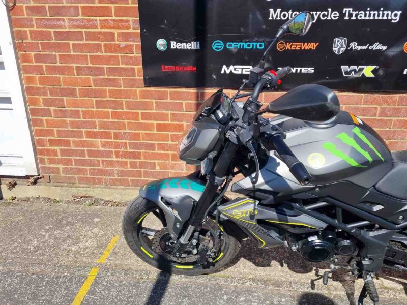 benelli BN125