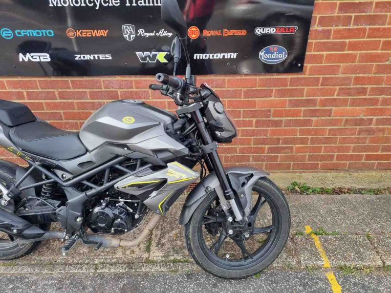 benelli BN125