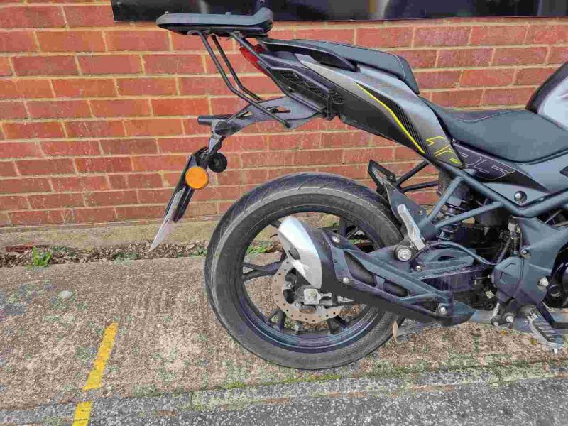 benelli BN125